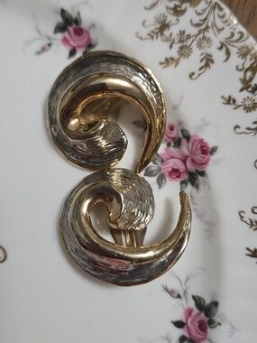 Vintage Gold and Silver Swirl Clip-On Earrings - Women Jewelry